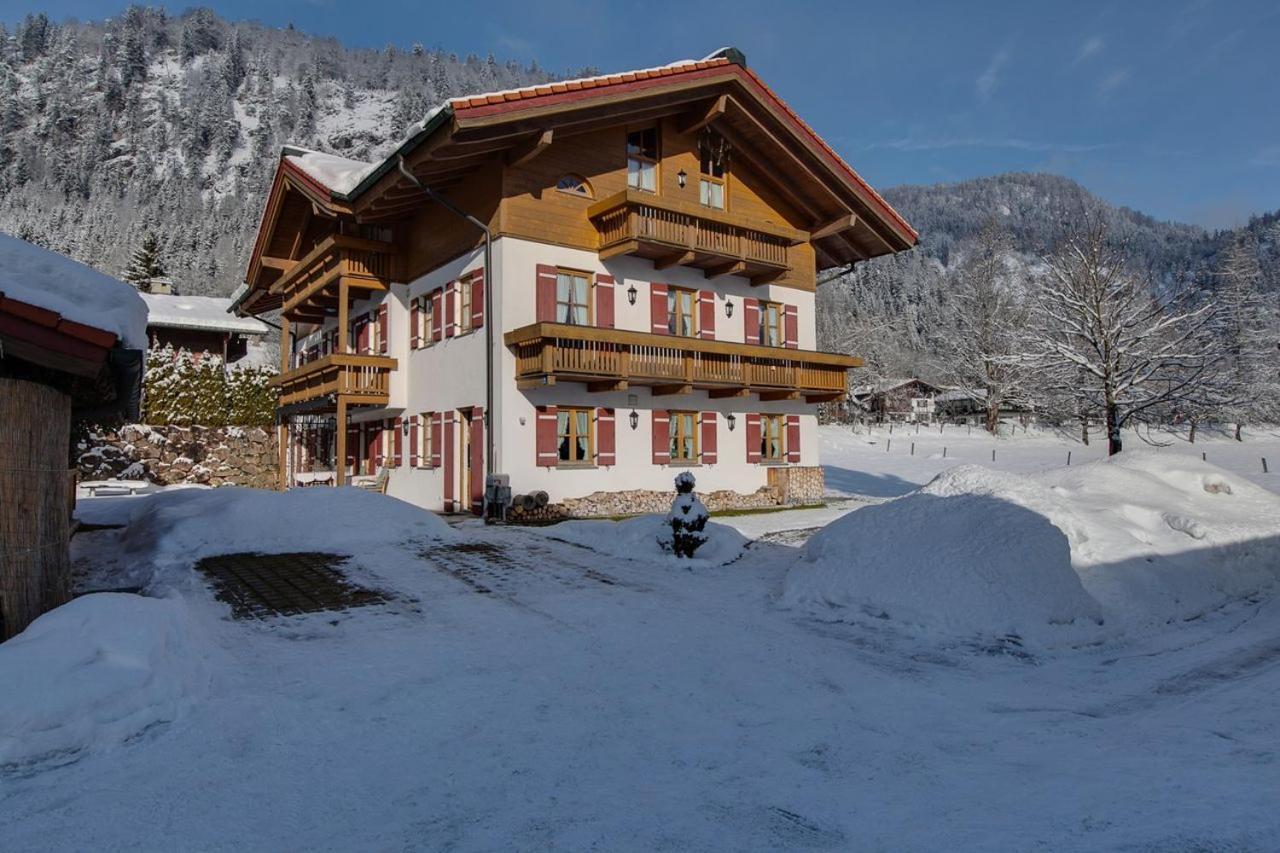 Beim Hausbacher * Reit im Winkl